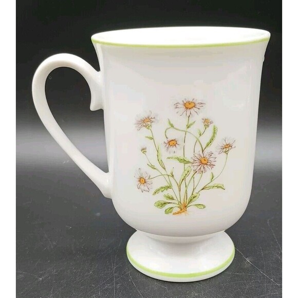 Royal Domino Collection Pedestal Footed Mug Daisy Botanical Garden Spring - Picture 2 of 3